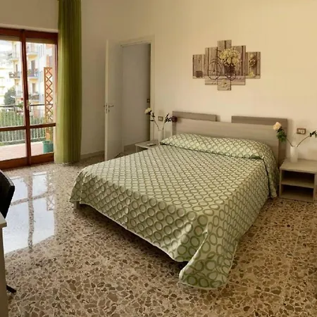A Casa E' Mamma Apartment Sorrento Exterior photo